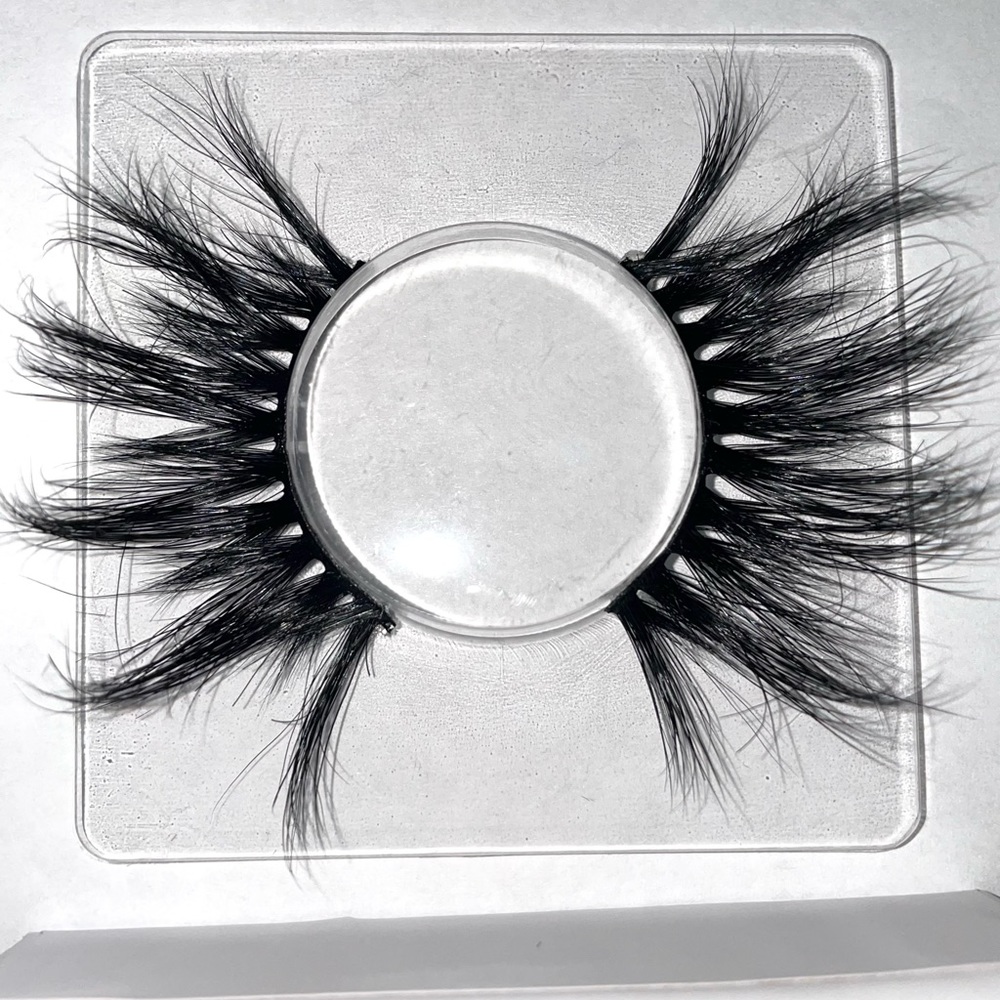 5D Mink Lashes 35mm (Leeza)